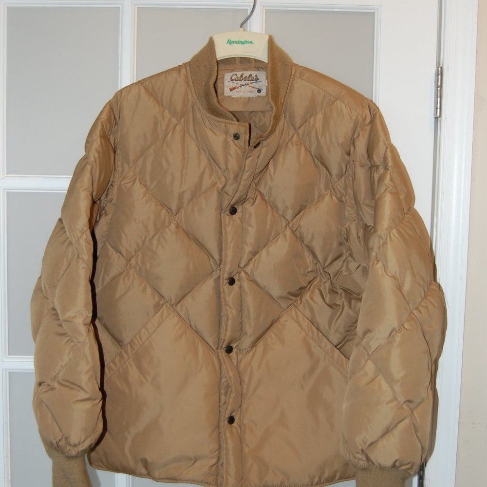 Cabelas Insulated Puffer Jacket / Coat LARGE